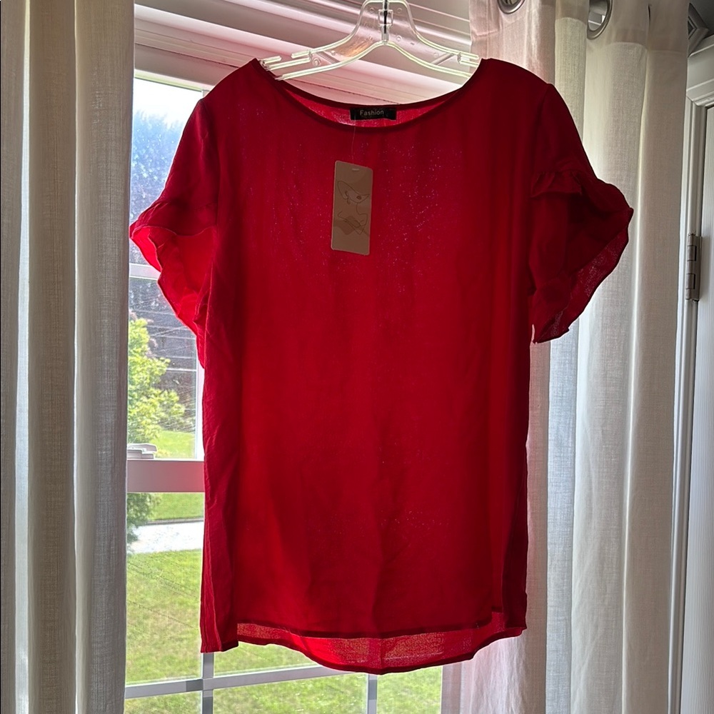 Nwt large red women’s blouse with flutter sleeves